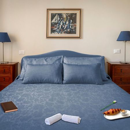 Casa Baia Flaminia Apartment Песаро Екстериор снимка